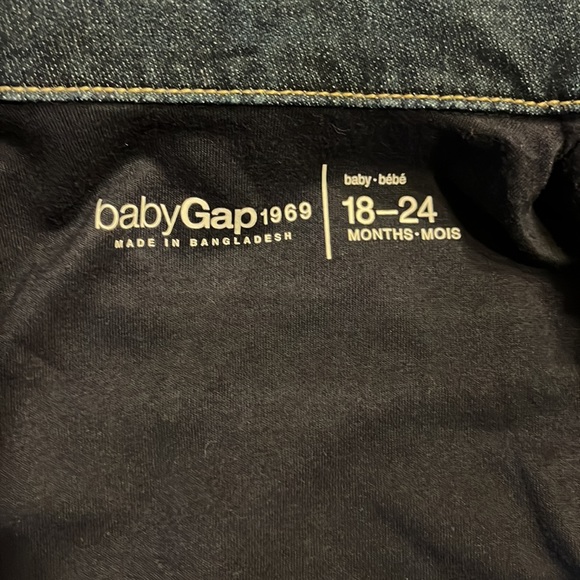 Gap lined jean jacket size 18-24 m - Picture 2 of 7